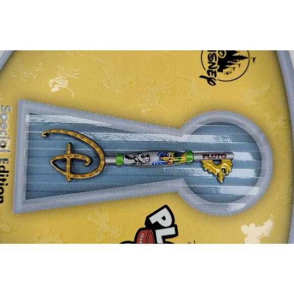 Disney Pluto 90th Anniversary Special Edition Pin Collectible Key NEW 2020 - Picture 2 of 4